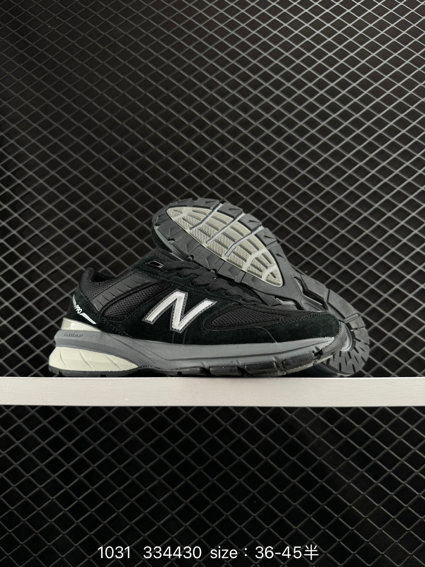 New Balance   NB990